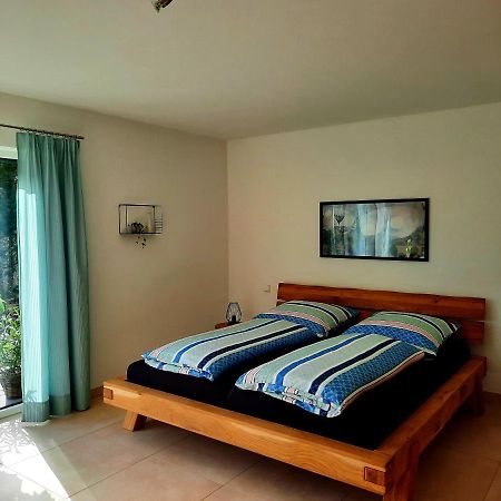 Ferienappartement Am Slevogtweg Leinsweiler Dış mekan fotoğraf